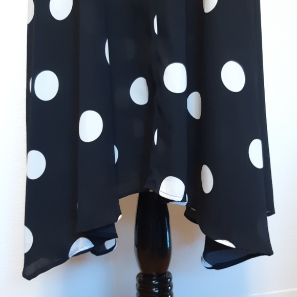 Black and white large polka dots lined dress - Picture 8 of 8